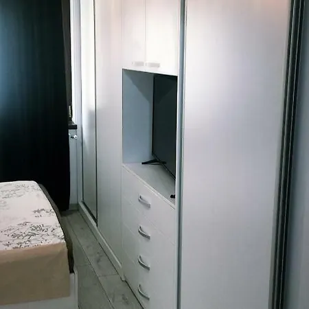 Apartament 2 Camere,strada D22,nr.34,navodari アパート